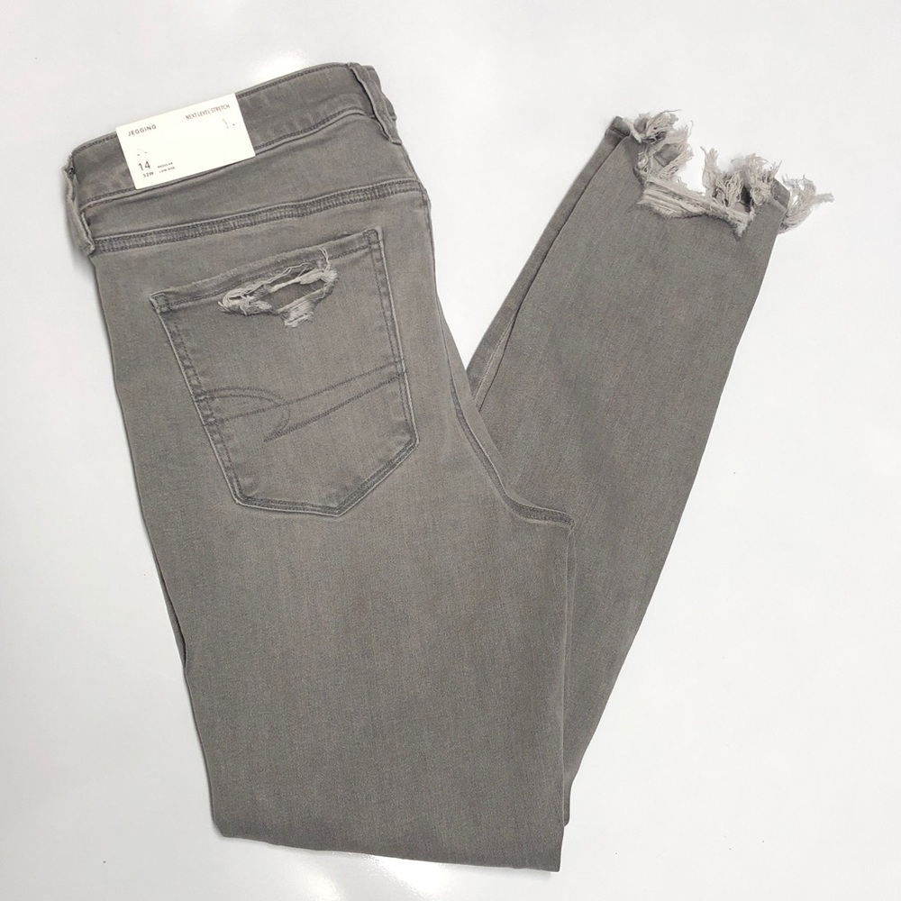 American eagle outfitters Jegging mid rise jeans size 14W
